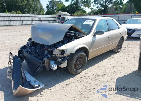 1999 Toyota Camry Le from USA, damaged, VIN JT2BG22K2X0281719
